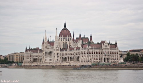 parlament-budapesta-ziua